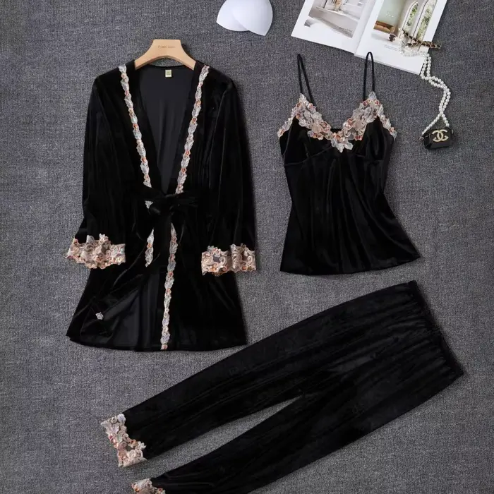 Nouveau velours pyjama costume femmes 3 pièces Robe chemise de nuit ensemble vêtements de nuit dame hiver velours chaud dentelle Folwer Kimono peignoir Robe 2025