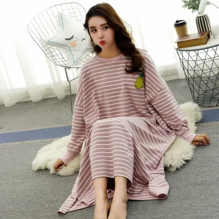 Robe de nuit surdimensionnée à manches longues pour femmes, chemise de nuit de dessin animé, chemise de nuit confortable, vêtements fantaisie