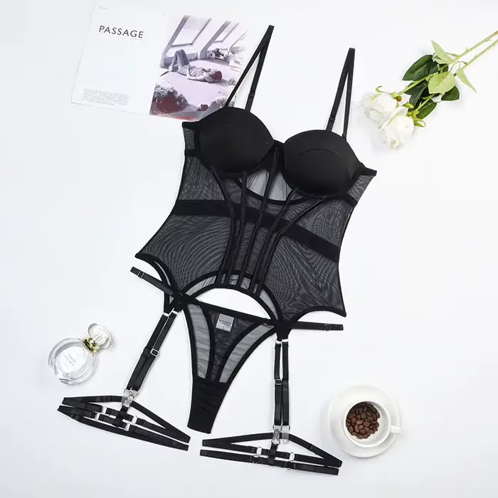 Lingerie Lxury marque body dos nu hauts pour femmes 3 pièces ensemble de Lingerie avec jarretière ro