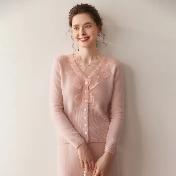 Dámský luxusní kašmírový cardigan s výstřihem do V