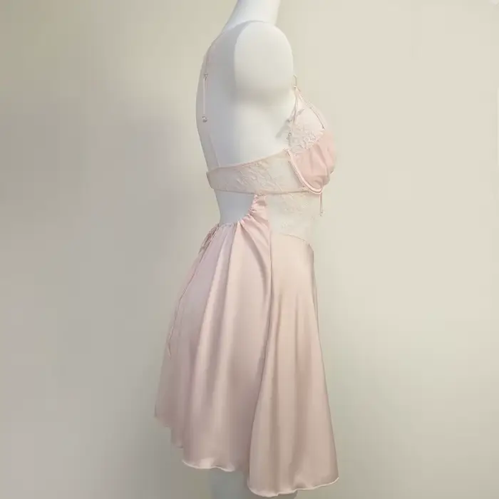 Nouvelle Robe de Nuit Douce pour Femme 2026 – Chemises de Nuit en Soie et Dentelle avec Coussinets de Poitrine, Pyjama à Bretelles en Soie Glacée, Vêtements d'Intérieur pour Dames