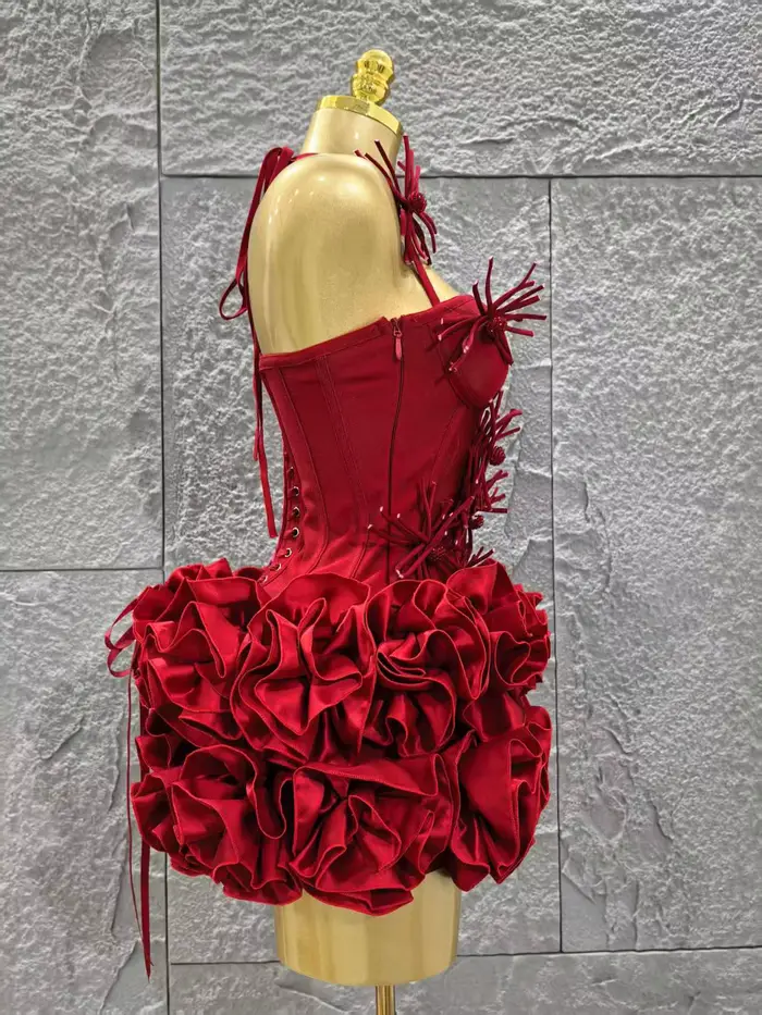 Élégant maigre luxe fête d'anniversaire rouge noir pansement tenue femmes Sexy licou robe de bal cél