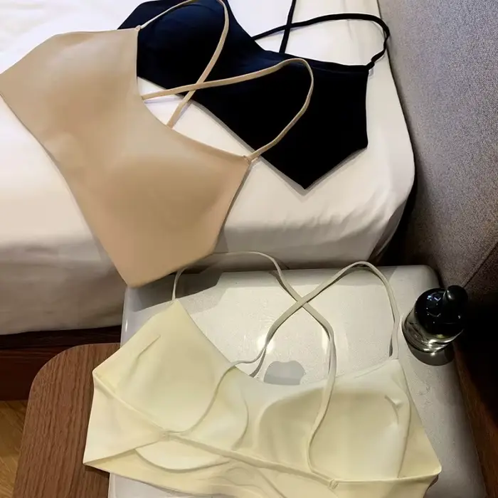 Nouveau soutien-gorge pour filles, style camisole, beige clair, fines bretelles, dos croisé, bonnet 3D goutte d'eau, décolleté en V profond, soutien-gorge respirant