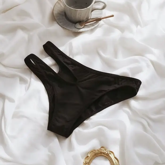 Culottes imprimées léopard asymétriques Léopard/Noir/Blanc – Sous-vêtements féminins tendance pour l