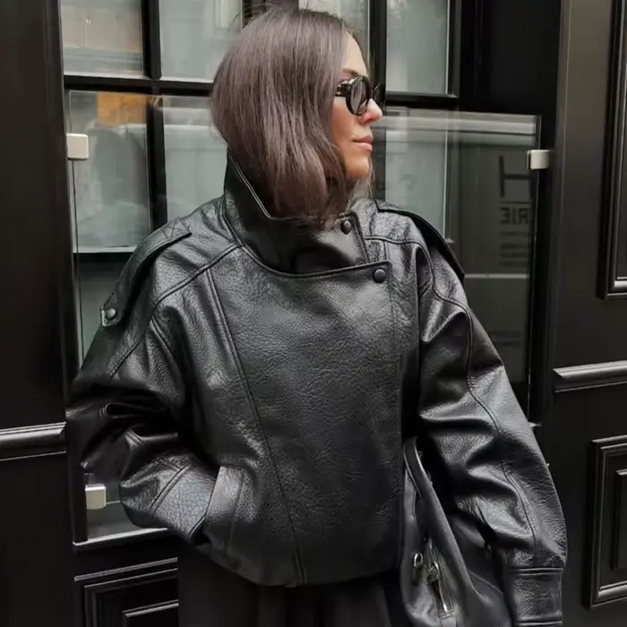 HXAO Veste bombardier asymétrique en simili cuir pour femme, courte, noire, surdimensionnée, à la mo