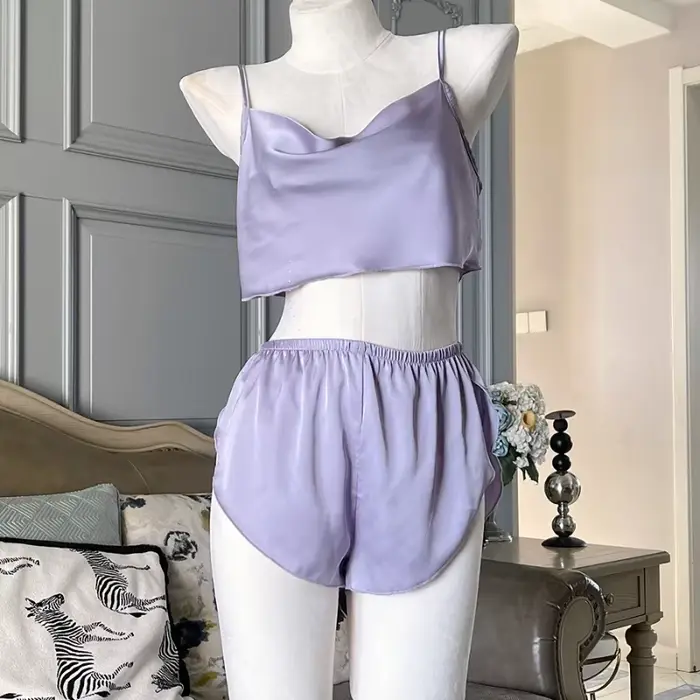 Sexy francouzské pyžamo v polyesteru a elastanu pro ženy, krátké legíny, V-neck, tkaničky, pro léto, zvláštní příležitosti, noční svádění