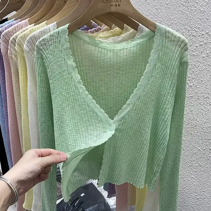 Dámský pastelový krátký cardigan