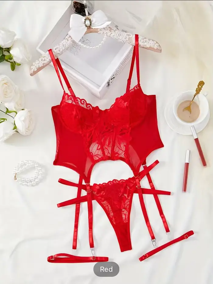 Ensemble intime féminin sexy en polyester pour femmes occassions romantiques et nuits d'amour inoubliables