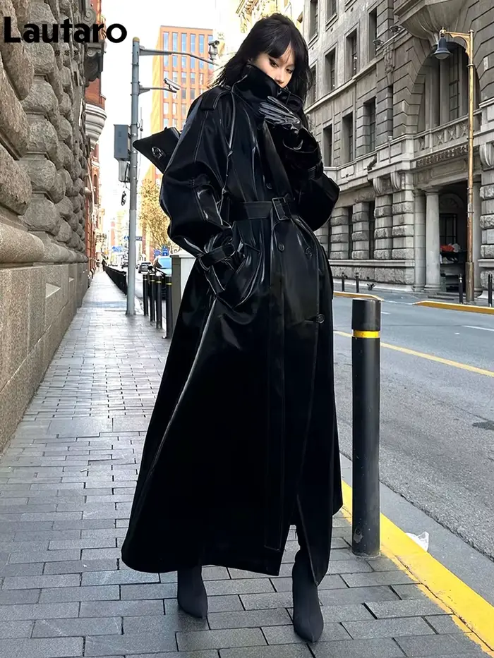 Lautaro printemps automne Extra Long surdimensionné Cool réfléchissant brillant noir en cuir verni T