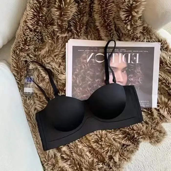 Bezramenná push-up podprsenka pro ženy