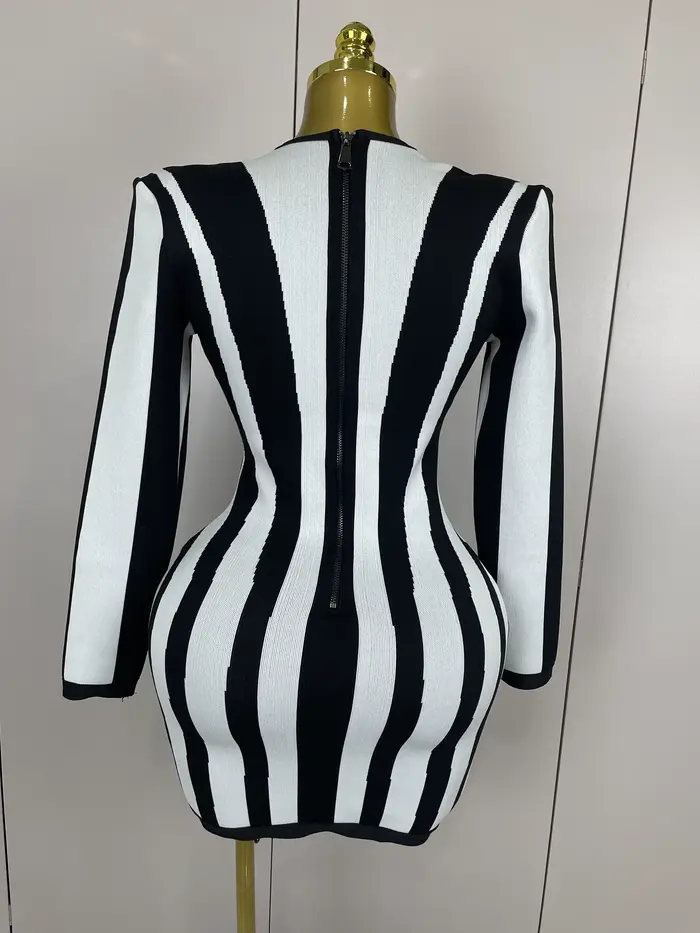2025 luxe Sexy à manches longues rayure noir blanc Mini robe de pansement femmes tricoté célébrité é