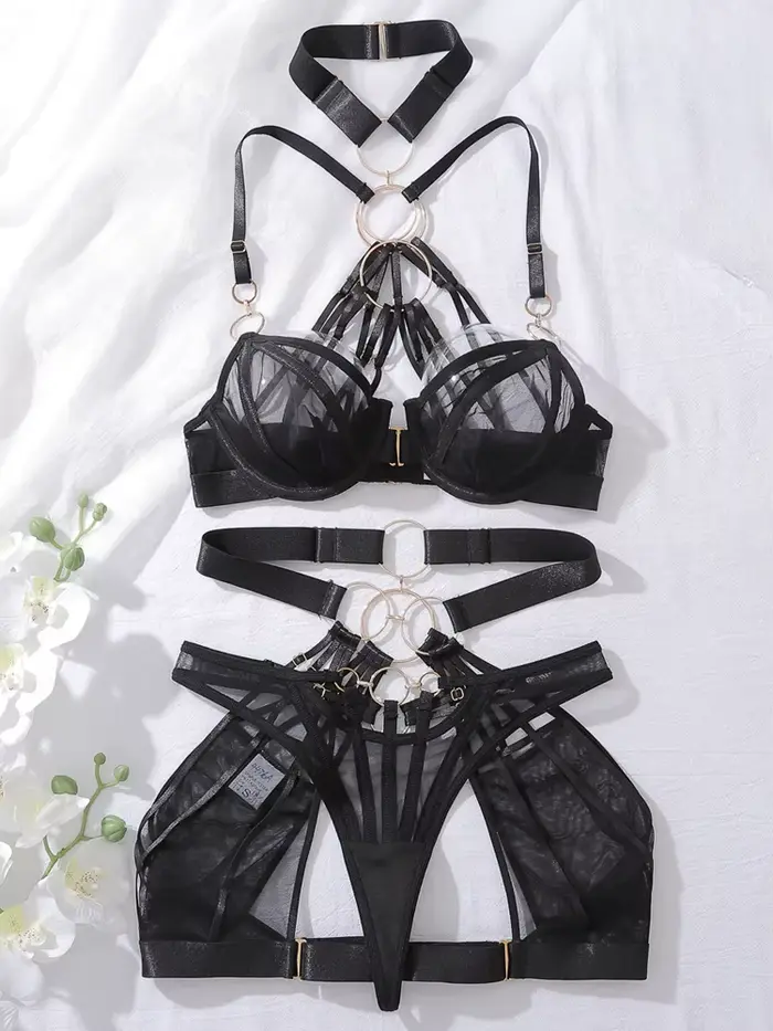 Ensemble de lingerie sexy haut de gamme Belamimi : Soutien-gorge halter ajouré à poitrine ouverte, a