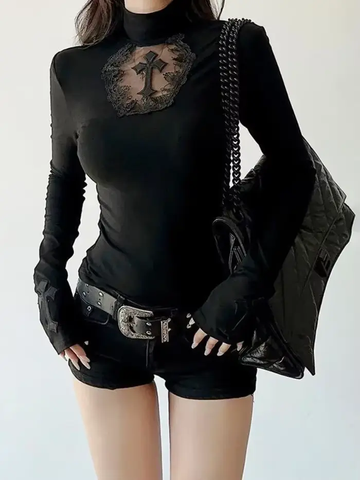 T-shirt col roulé Y2K noir gothique à croix évidée, coupe ajustée, manches longues, sexy, pour femme