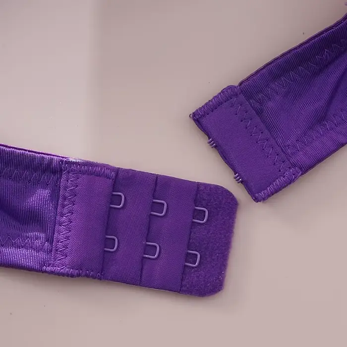 Nouvel ensemble de lingerie en dentelle V, soutien-gorge et culotte sexy pour femme, confortable, push-up, gainant, réglable, rembourré et froncé