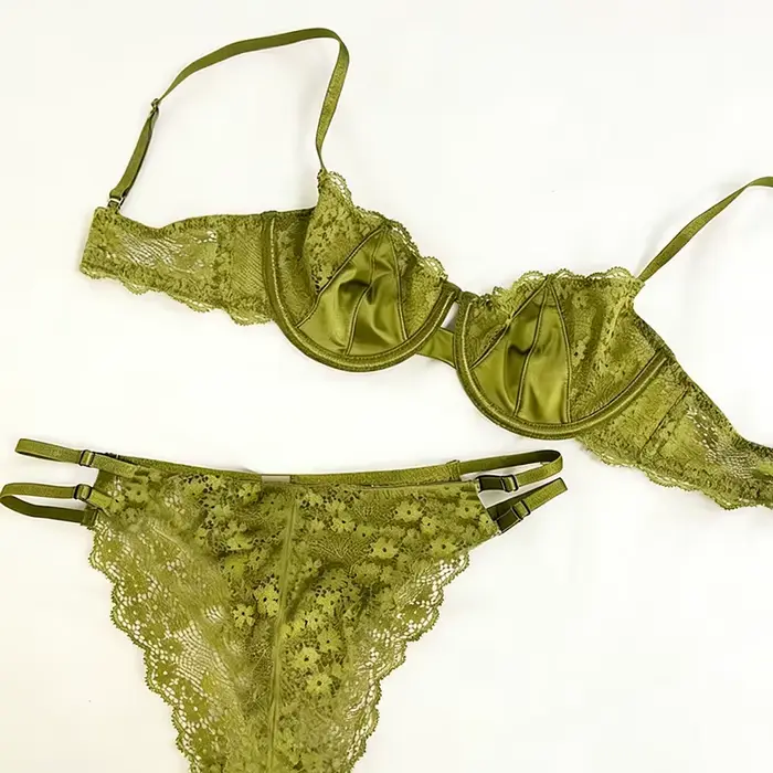 Soutien-gorge sexy français pour femmes Demi-bonnet Ultra-fin Dentelle Lingerie sexy féminine Soutien-gorge anti-affaissement Ensemble soutien-gorge et culotte Sous-vêtements