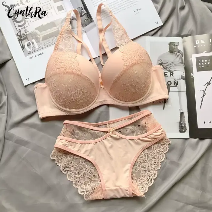 Spodní prádlo podprsenka Dámské spodní prádlo sekce Sexy prodyšná žena Plus velikost krajky Push Up Bralette Bra a kalhotky Set