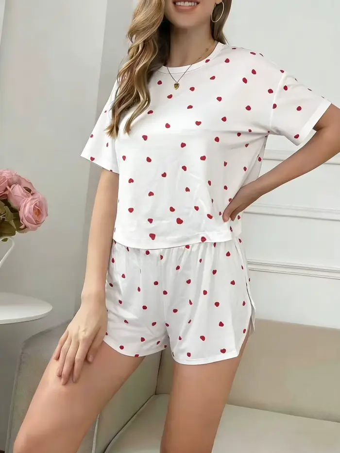 Stylové a pohodlné dámské pyžamo se srdcem vzory pro všechny čtyři roční období elegantní noční zvláštní příležitosti