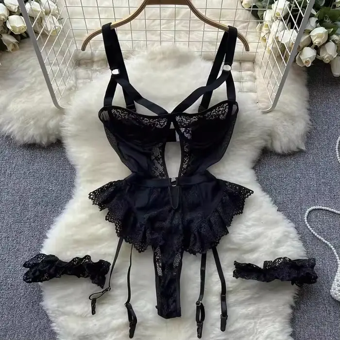 Erotické spodní prádlo dámské sady podprsenek krajka podvazkový pás Lingerie intimní 2025 podprsenka s kosticemi a