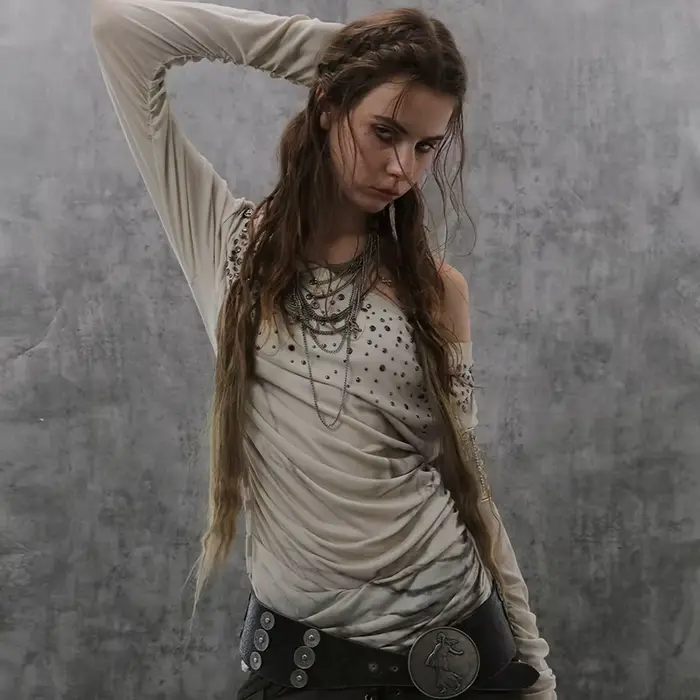 Karrcat Grunge Esthétique Hors Épaule Hauts Trashy Y2k Diamants Imprimé T-shirt Vintage années 2000