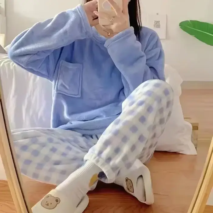 Ensemble pyjama en molleton épais et chaud pour femme, vêtements de nuit d'hiver, haut rigide et pantalon à carreaux, doux, costume de maison pour les soirées tranquilles et les nuits froides