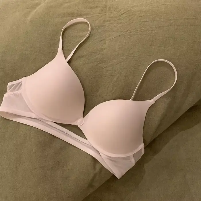 Soutien-gorge push-up sans couture pour femme fermeture avant dos en U ultra-fin bretelles amovibles rehaussement petite poitrine occassions quotidiennes