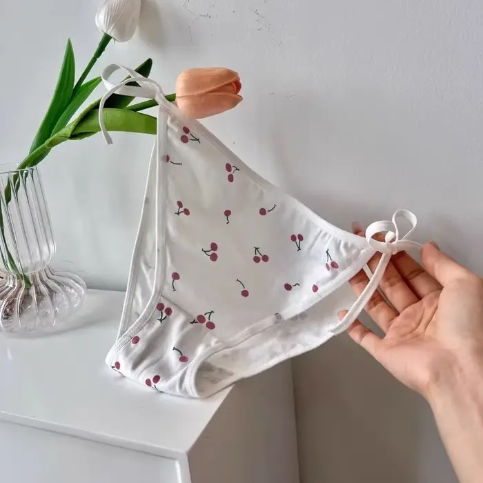 Lolita – Cherry vzorované bavlněné kalhotky pro ženy, sexy spodní prádlo, bílá, růžová, ramínko krajka-up, měkké, nízký pas, Anime, družičky žabky