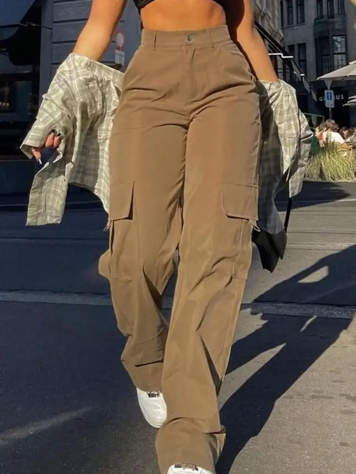 Pantalon cargo taille haute pour femmes en polyester et élasthanne avec boutons et poches pour sorties nocturnes et autres occasions