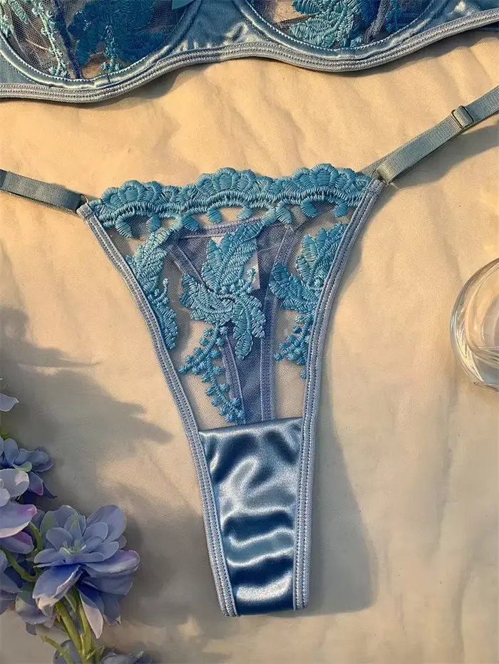 souprava Sexy pro dospělé, světle modrá ultra jemné síťované prádlo, jemné vyšívané podprsenky a kalhotky, průsvitné sexy spodní prádlo