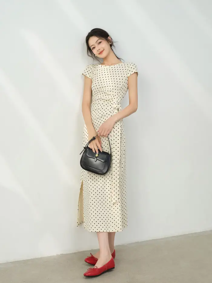 Robe mi-longue française élégante, Vintage, col carré, manches longues, coupe cintrée, cravate à la 