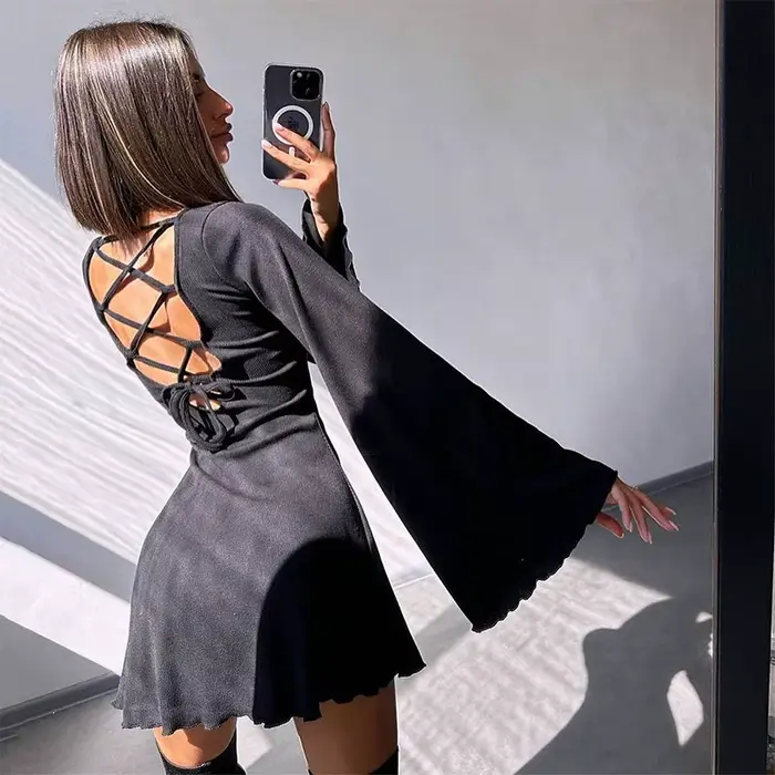 Sexy noční klub Mini šaty Dámské Krátké večerní šaty Zpět Bandáž O krku Linka vzplanul rukávy Podzimní dámské šaty Podzimní šaty