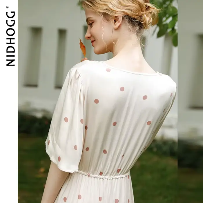 Dámské nikl E saténové noční košile, V-neck noční košile, krátký rukáv noční košile, jemné noční košile, měkké dlouhé sukně, podzim