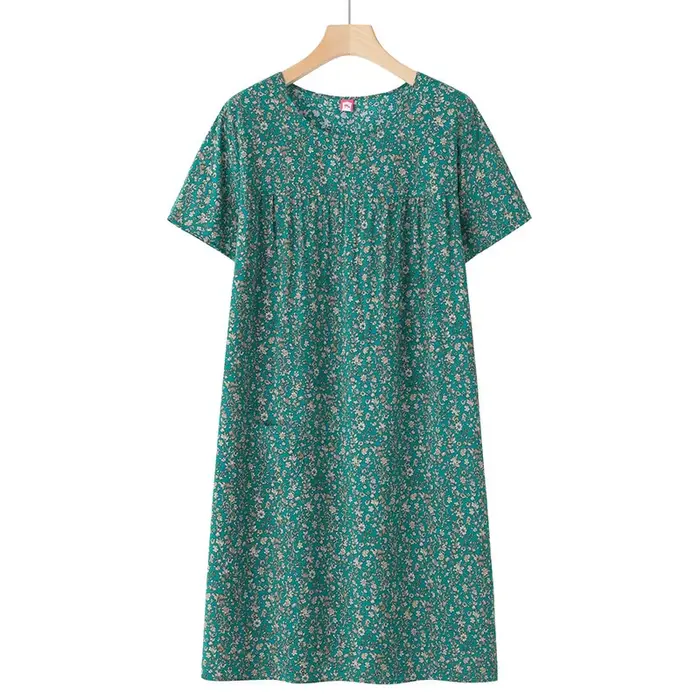 Nouvelle chemise de nuit grande taille, chemise de nuit à manches courtes pour femmes d'âge moyen et âgées, version fine d'été, robe ample pour la maison pour maman