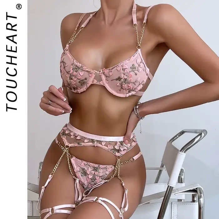 Ensemble de lingerie boho avec broderie florale et détails transparents dégradés pour femmes, sexy et élégant